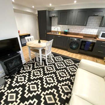 Private apartment in Bracknell