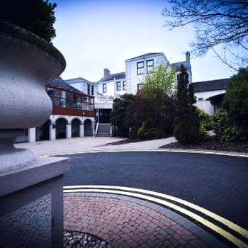 O'Neill Arms Hotel