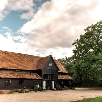 Manor Farm Barn