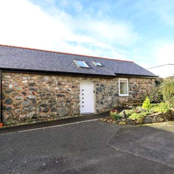 Bryn Eglwys Barn