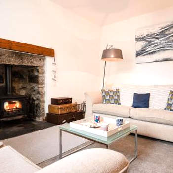 Douglas Cottage - Seasgair Lodges