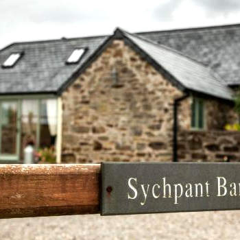 Sychpant Barn