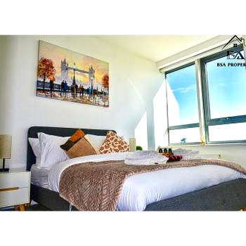 Fully Furnished City Centre Apartment Perfect For Families,Relocators,Contractors,Students Free Parking