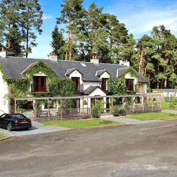 Family Lodge No, 4 - Uk45693