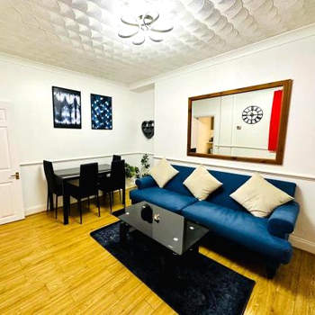 Cosy 3 Bed House - Reading Cent. Free Parking