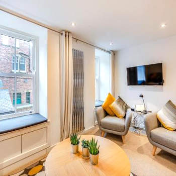 Town Square House - Uk45610