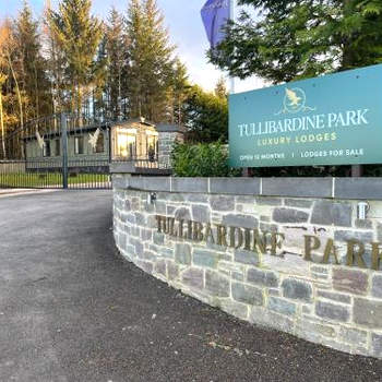 Forest Lodge, Tullibardine Park Luxury Lodges
