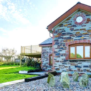 Ivy Chimney Cottage