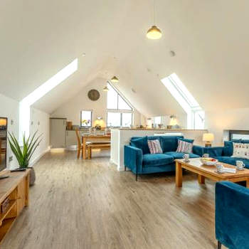 4 bed in Westward Ho 77913