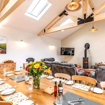 6 Bed in Oakford 60494