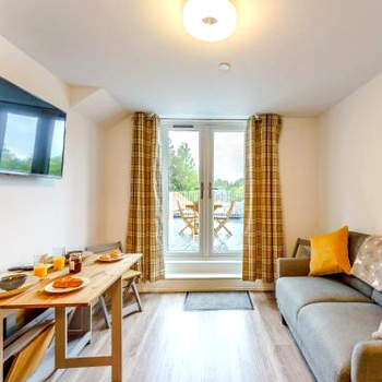 2 Bed in Brockenhurst 78728