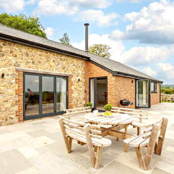 4 Bed in Illminster 83501