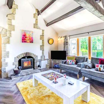 4 bed property in Starbotton 89095