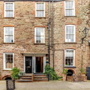 2 Bed in Ludlow 79260