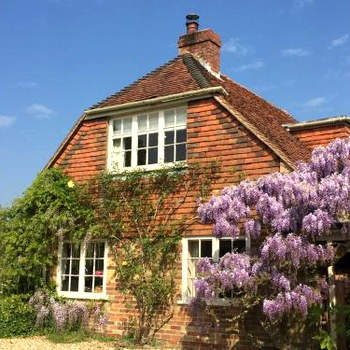 1 Bed in Beaulieu 78926