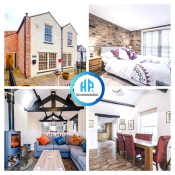 Stunning 4-bedroom Country House with Canal Views in Sandbach by HP Accommodation