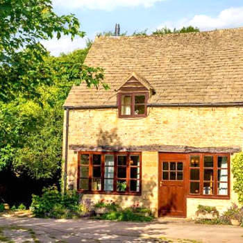2 bed in Cirencester 48925
