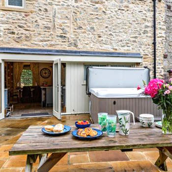 3 Bed in Settle 76650