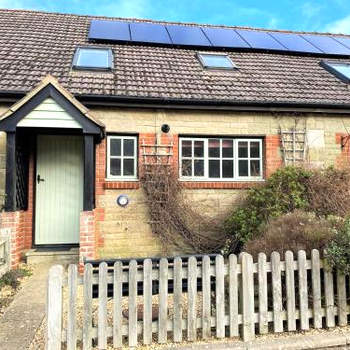 2 Bed in Godshill IC078