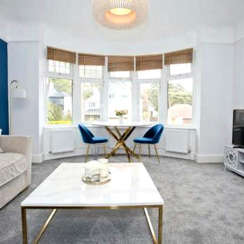 A Piece of Seaside Serenity on the Sandbanks Peninsula