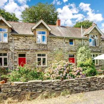 4 Bed in Arthog 64602