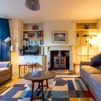 4 Malvern House