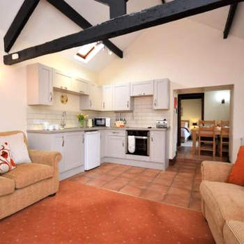 2 bed property in Instow INFOB