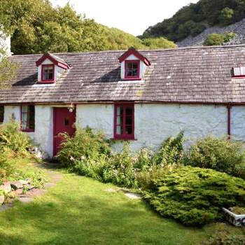 3 Bed in Arthog 66579