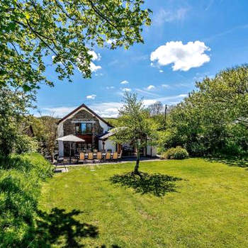 6 bed in Buckland Brewer 75553