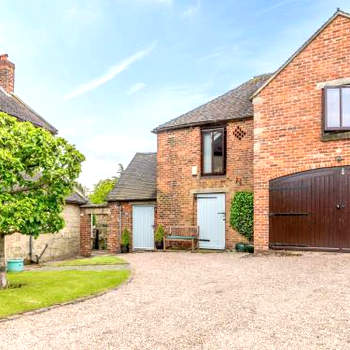2 bed in Brailsford PK816