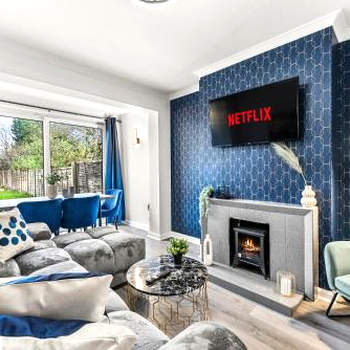 Enchanting Abode in Cambridge - Pet Friendly!