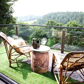 Unique 5 bed home Amazing Valley views & Hot tub