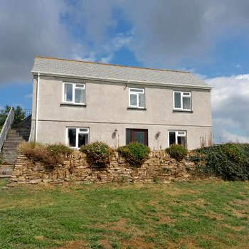 3 Bed in Padstow TREBA