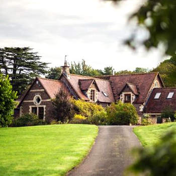 5 Bed in Bishops Frome 75602