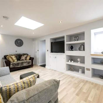3 Bed in Mundesley KT057