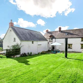 3 Bed in Abergavenny BN324