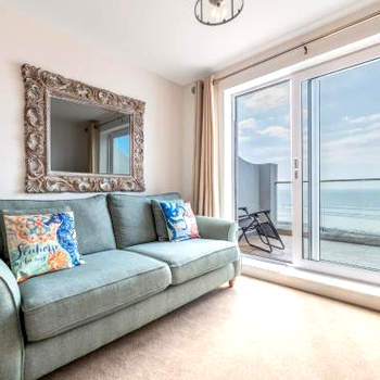 2 Bed in Tywyn DY052