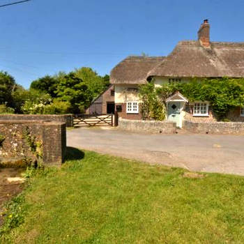 4 Bed in Dorchester 56025