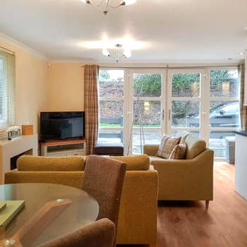 Leven Lodge 2 - Uk46044