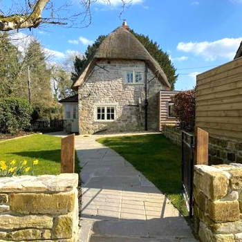 Luxury Interior Designed Retreat ❃ w/Tennis Court