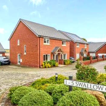 3 swallow close IDEAL FOR CONTRACTORS , FAMILIES AND WEEKEND STAYS