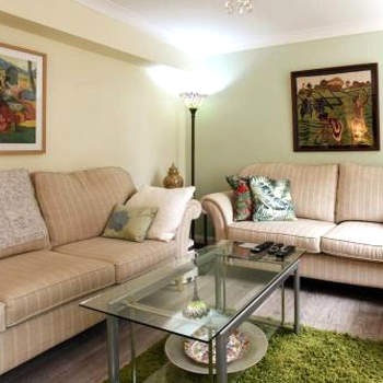 4 BR Family Home w parking garden