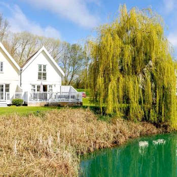 3 Bed in Cirencester HIC02