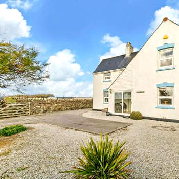 3 Bed in Newquay TREOC
