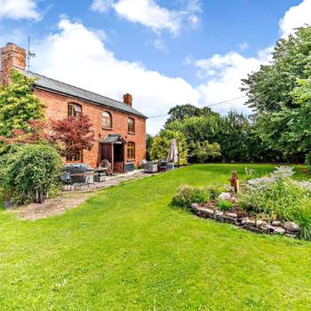 4 Bed in Hereford 44213