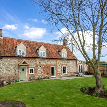 3 Bed in North Creake KT033