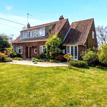 4 Bed in Wiveton NCC12