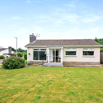 3 Bed in Lamlash CA354