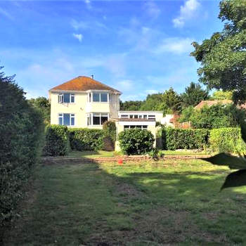 3 Bed in West Bay 78089