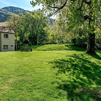 3 Bed in Newlands Valley SZ508
